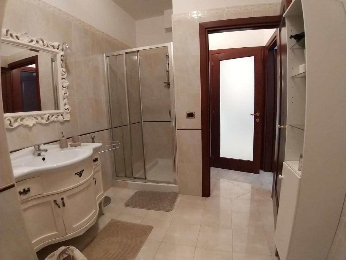 Sophia' S House Appartamento Quartello Куарту-Сант'Элена Экстерьер фото