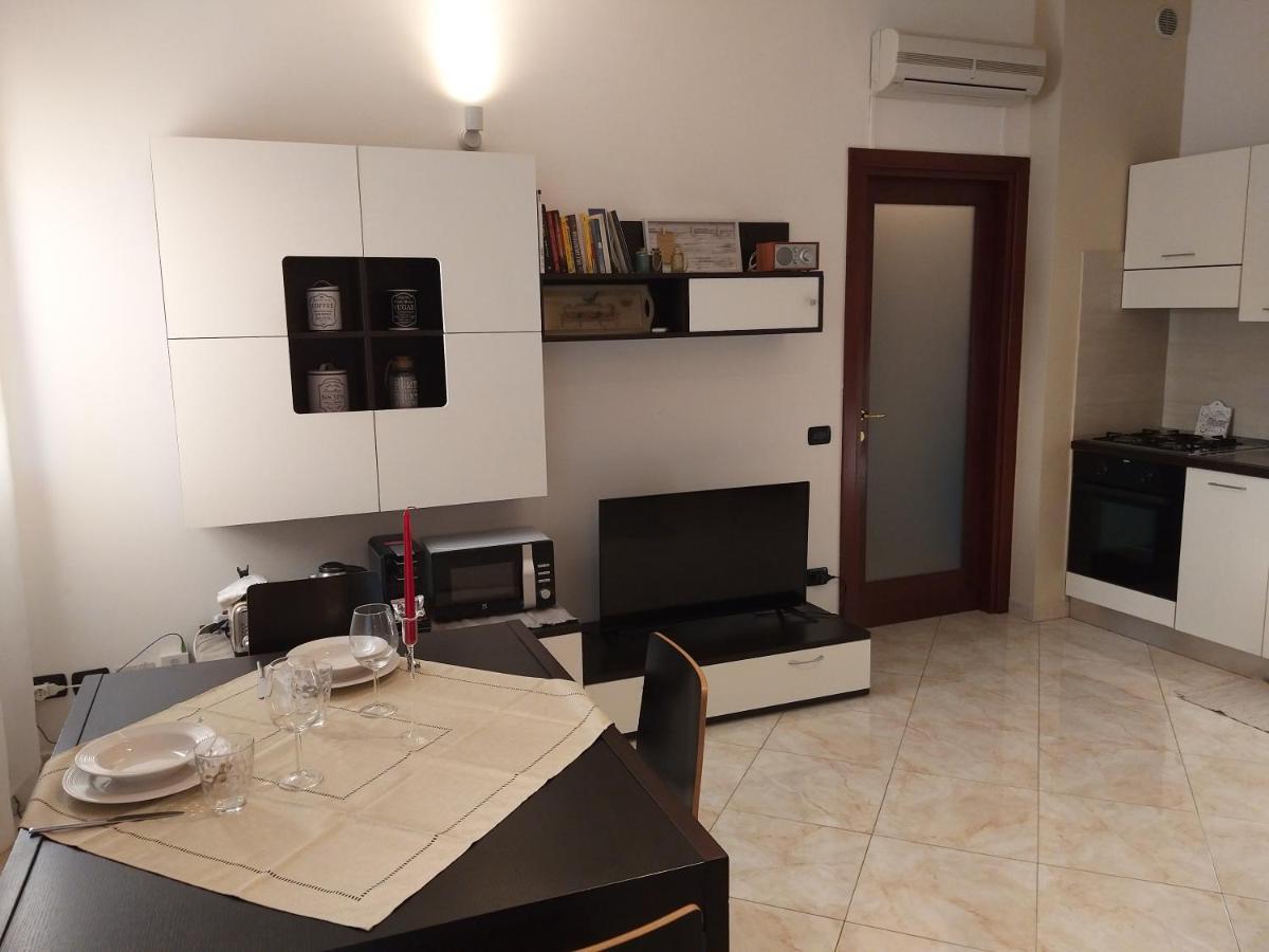 Sophia' S House Appartamento Quartello Куарту-Сант'Элена Экстерьер фото