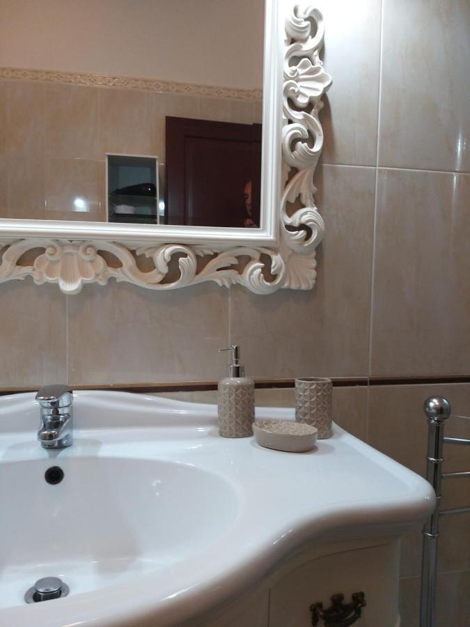 Sophia' S House Appartamento Quartello Куарту-Сант'Элена Экстерьер фото