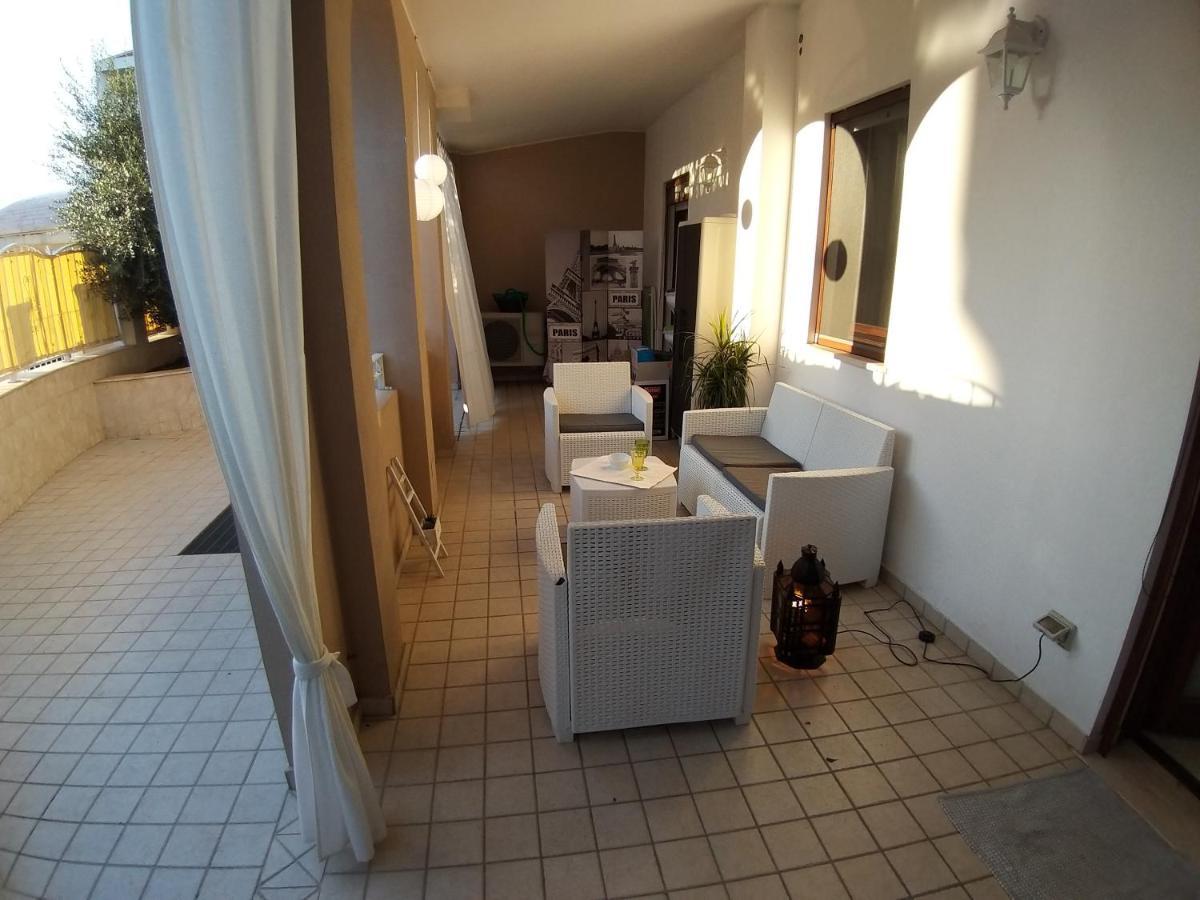 Sophia' S House Appartamento Quartello Куарту-Сант'Элена Экстерьер фото