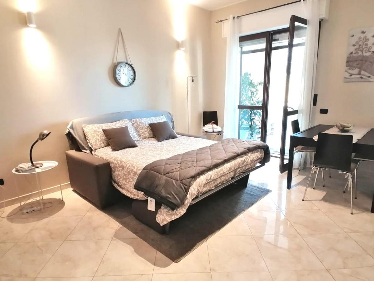 Sophia' S House Appartamento Quartello Куарту-Сант'Элена Экстерьер фото